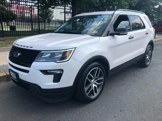 2018 Ford Explorer Sport photo