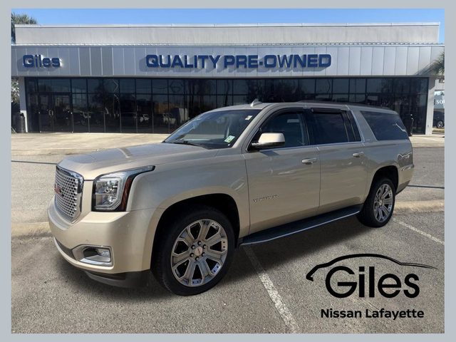 2017 GMC Yukon XL SLT 4WD photo