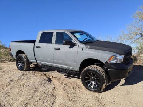 2017 Ram 1500 SLT 4WD photo
