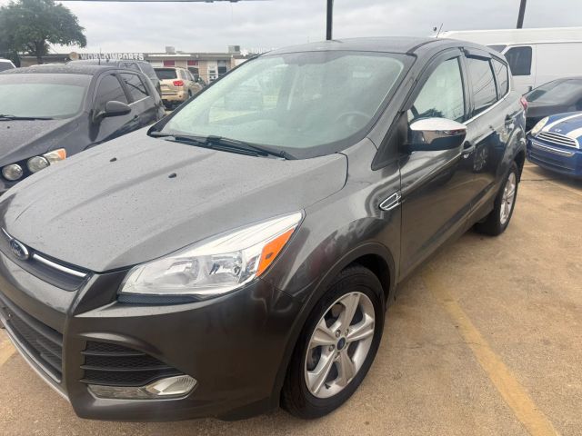 2016 Ford Escape SE FWD photo