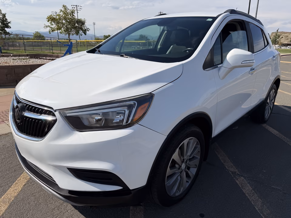 2019 Buick Encore Preferred FWD photo