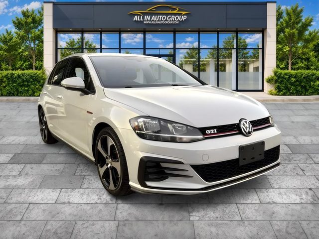 2018 Volkswagen Golf GTI S FWD photo
