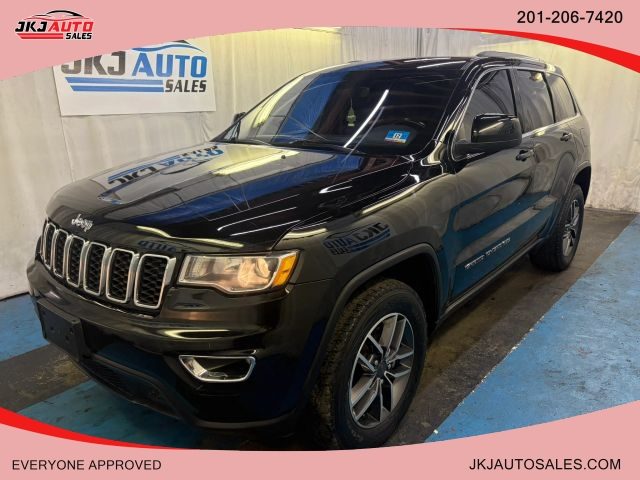 2019 Jeep Grand Cherokee Laredo E 4WD photo