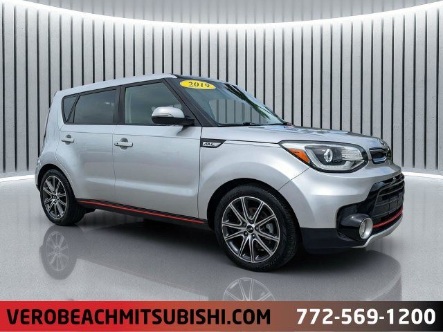 2019 Kia Soul ! FWD photo