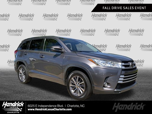 2018 Toyota Highlander XLE FWD photo