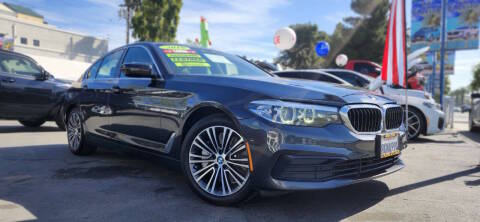 2019 BMW 5 Series 530i RWD photo