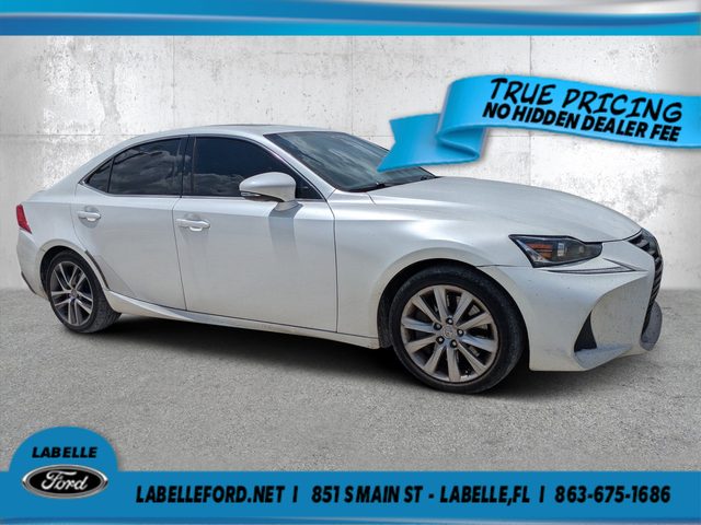 2018 Lexus IS IS 300 RWD photo