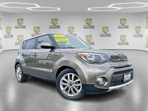 2018 Kia Soul + FWD photo