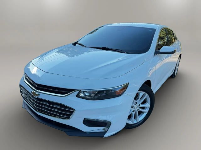 2017 Chevrolet Malibu LT FWD photo