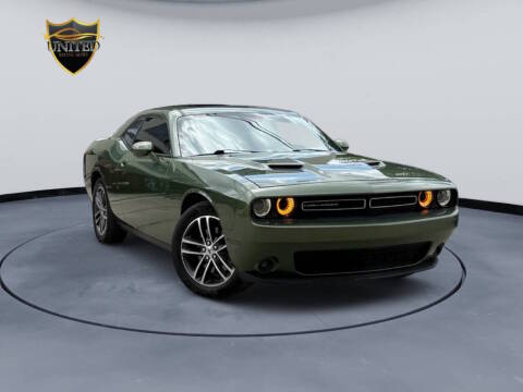 2019 Dodge Challenger SXT AWD photo