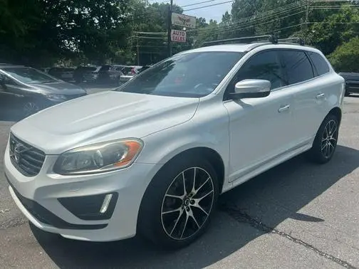 2015 Volvo XC60 T6 R-Design Platinum AWD photo