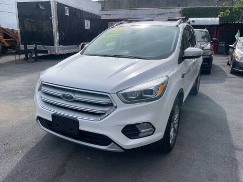 2018 Ford Escape Titanium 4WD photo