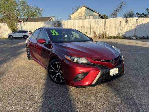 2018 Toyota Camry SE FWD photo