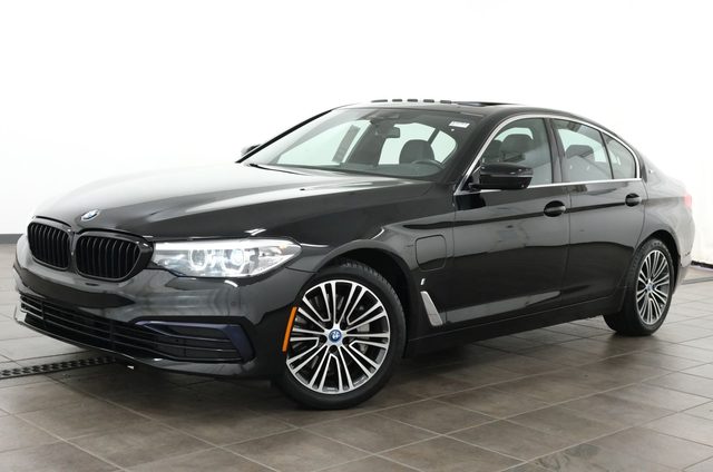 2019 BMW 5 Series 530e xDrive iPerformance AWD photo