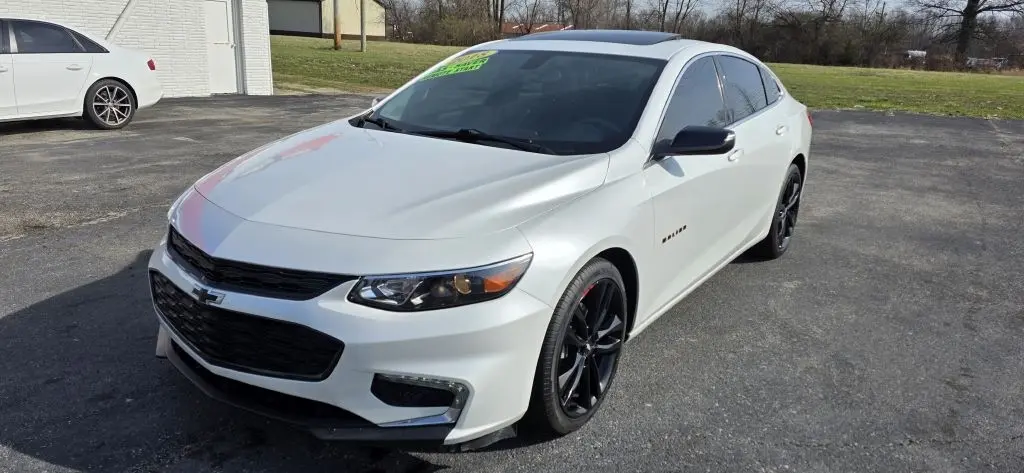 2018 Chevrolet Malibu LT FWD photo