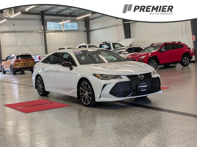 2019 Toyota Avalon Touring FWD photo