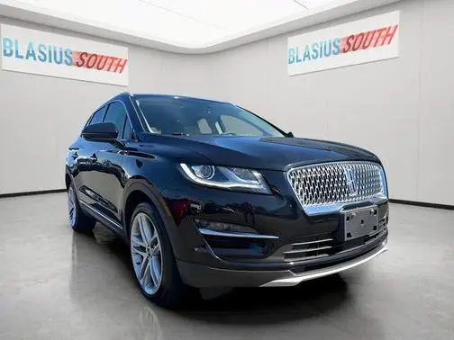 2019 Lincoln MKC Reserve AWD photo