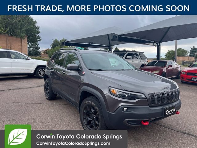 2019 Jeep Cherokee Trailhawk 4WD photo