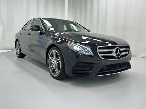2019 Mercedes-Benz E-Class E 450 AWD photo