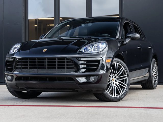 2018 Porsche Macan Sport Edition AWD photo
