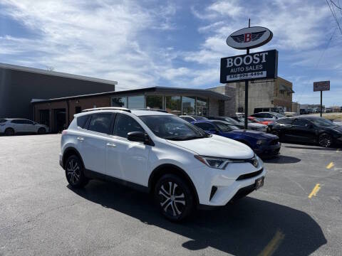 2018 Toyota RAV4 LE FWD photo