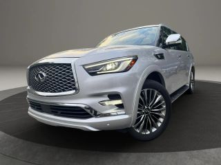 2019 Infiniti QX80 LUXE 4WD photo