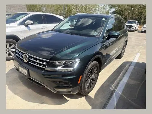2018 Volkswagen Tiguan SEL AWD photo