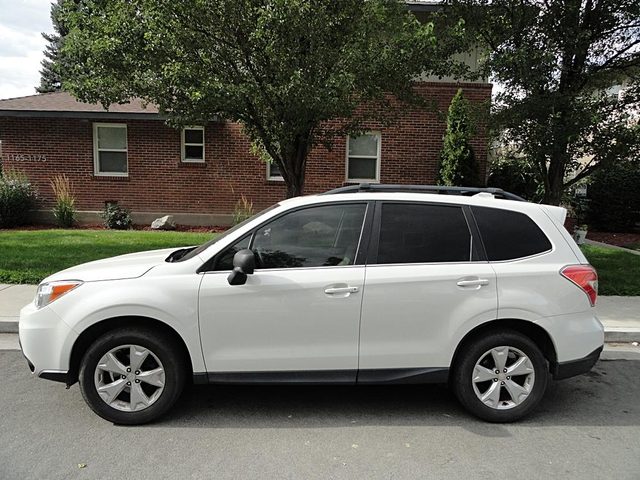 2016 Subaru Forester 2.5i Limited AWD photo