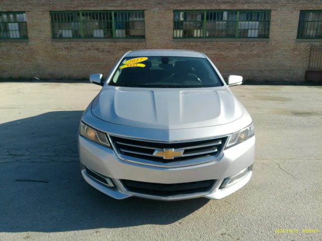 2017 Chevrolet Impala LT FWD photo