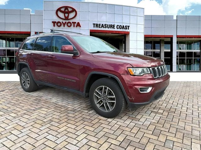 2019 Jeep Grand Cherokee Laredo E 4WD photo