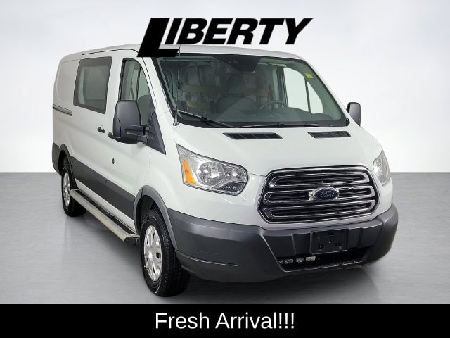 2017 Ford Transit Van  RWD photo