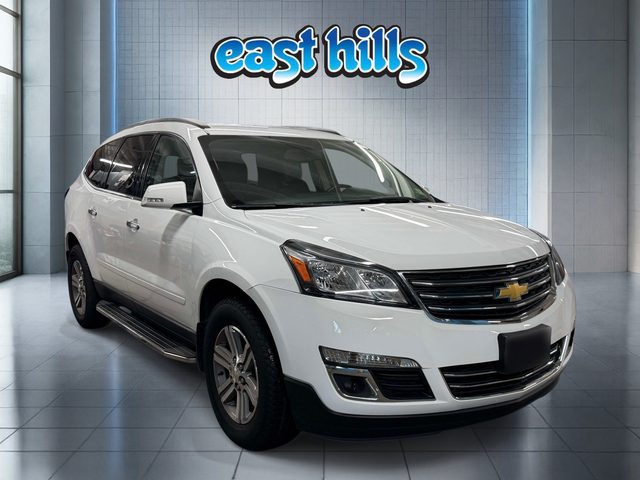 2017 Chevrolet Traverse LT FWD photo