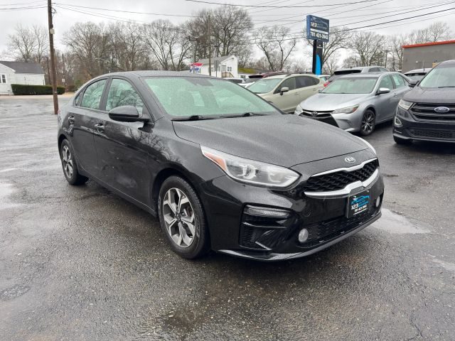 2019 Kia Forte LXS FWD photo