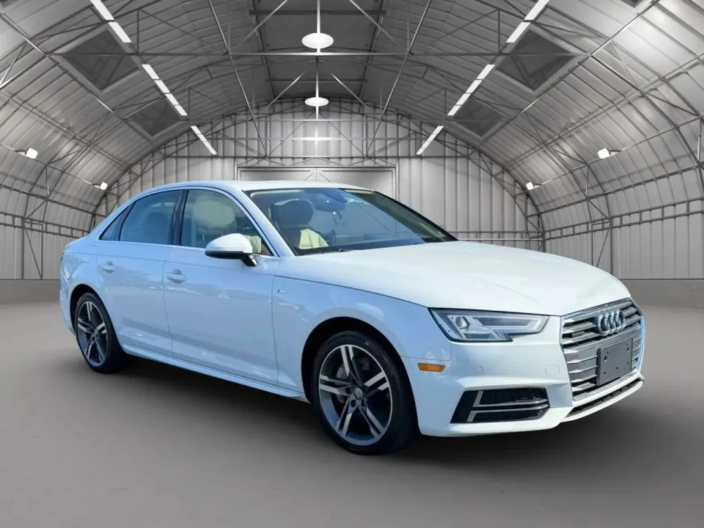 2018 Audi A4 Tech Premium Plus AWD photo