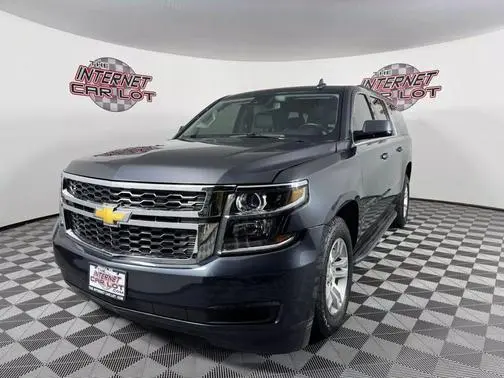 2019 Chevrolet Suburban LT 4WD photo