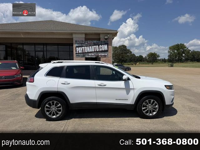 2019 Jeep Cherokee Latitude Plus 4WD photo