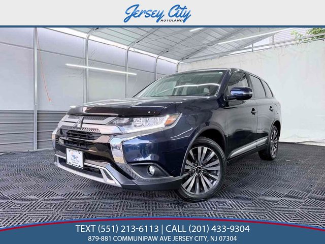 2019 Mitsubishi Outlander SE 4WD photo