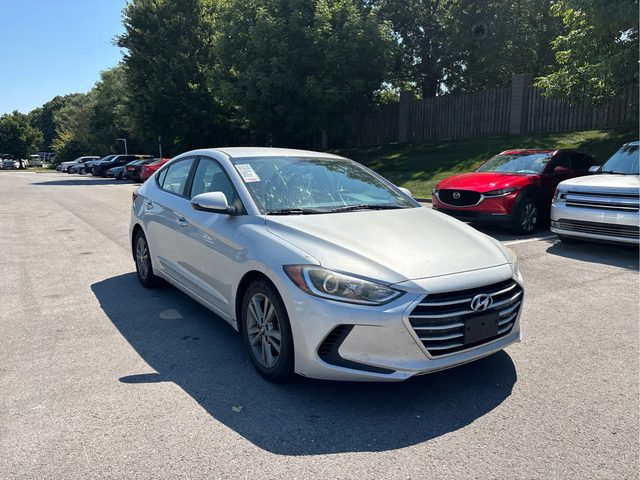 2018 Hyundai Elantra SEL FWD photo
