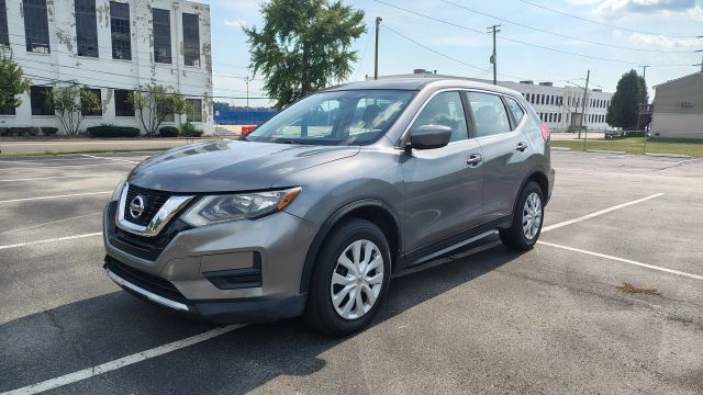 2017 Nissan Rogue S FWD photo