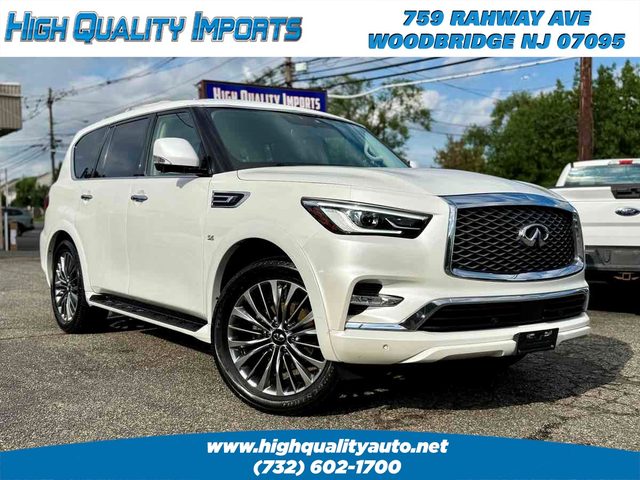 2019 Infiniti QX80 LUXE 4WD photo