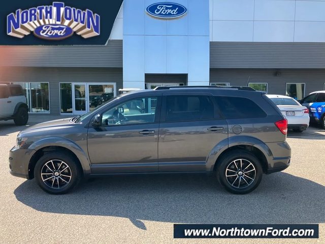 2018 Dodge Journey SXT FWD photo