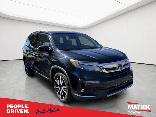 2019 Honda Pilot Touring 8-Passenger AWD photo
