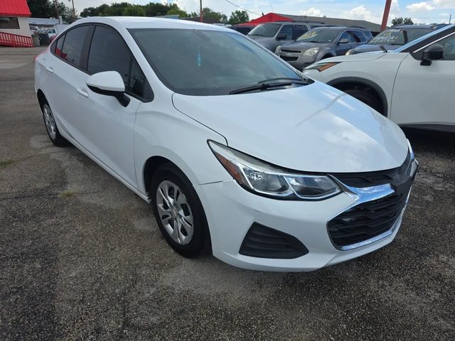 2019 Chevrolet Cruze LS FWD photo