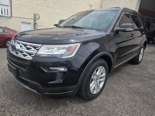 2019 Ford Explorer XLT 4WD photo