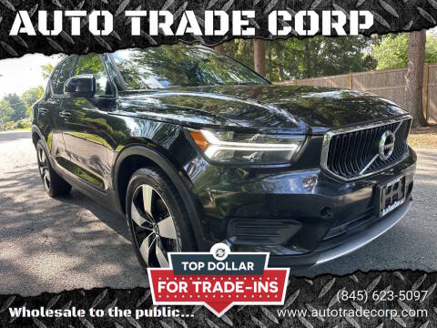 2019 Volvo XC40 Momentum AWD photo