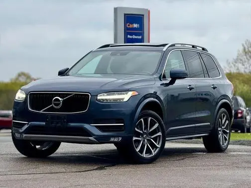 2019 Volvo XC90 Momentum AWD photo