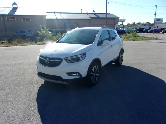2019 Buick Encore Essence AWD photo
