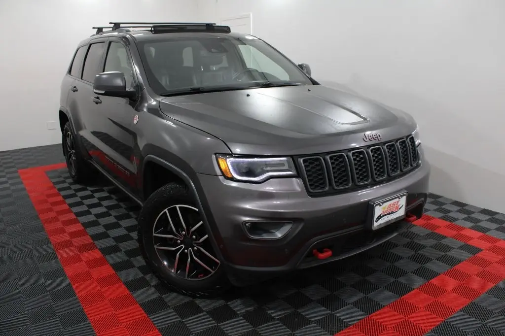 2019 Jeep Grand Cherokee Trailhawk 4WD photo