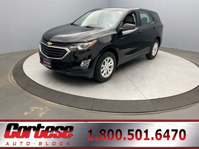 2019 Chevrolet Equinox LS AWD photo