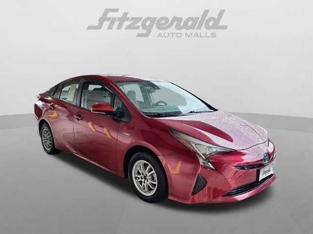 2018 Toyota Prius Two FWD photo